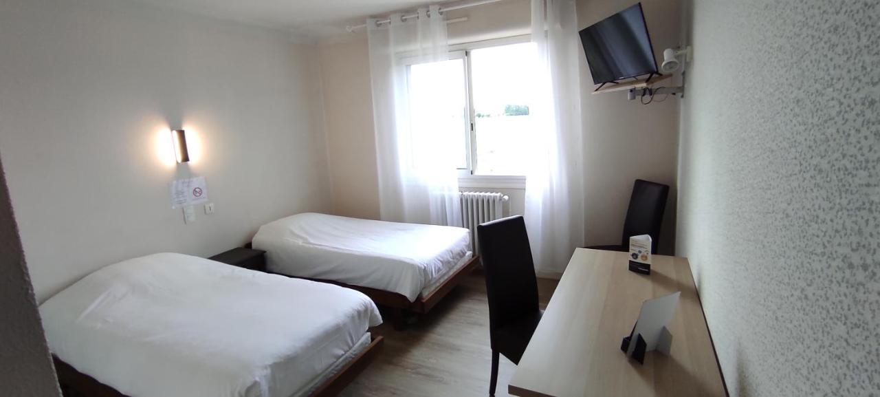 Hostellerie Du Parc Labarthe-Inard Zewnętrze zdjęcie