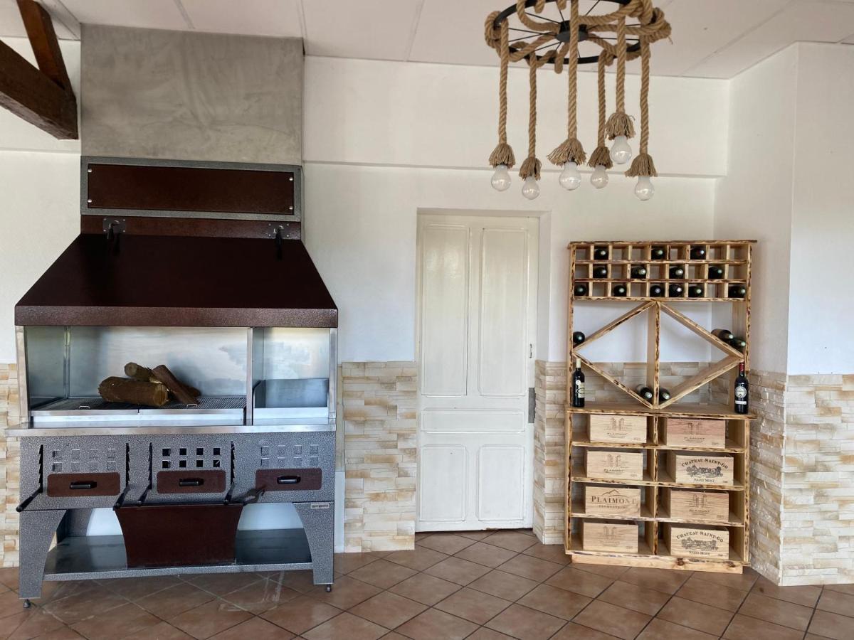 Hostellerie Du Parc Labarthe-Inard Zewnętrze zdjęcie